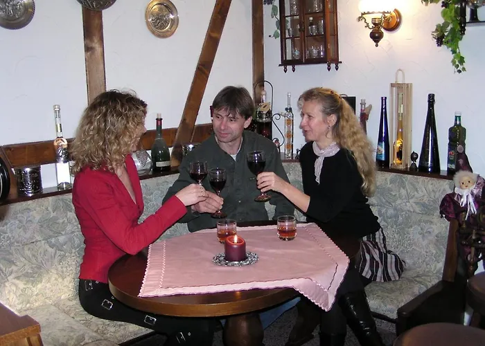 Gaestehaus Hofmann - 4 Sterne Ferienwohnung Sommerberg Konukevi 4*