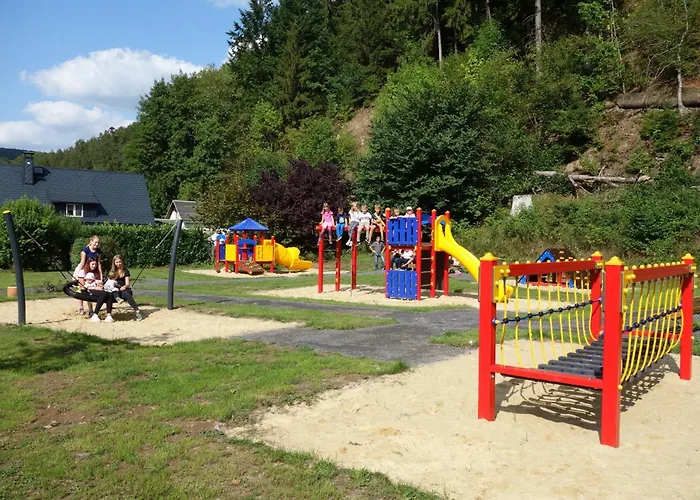 Gästehaus Hofmann - 4 Sterne Ferienwohnung Sommerberg